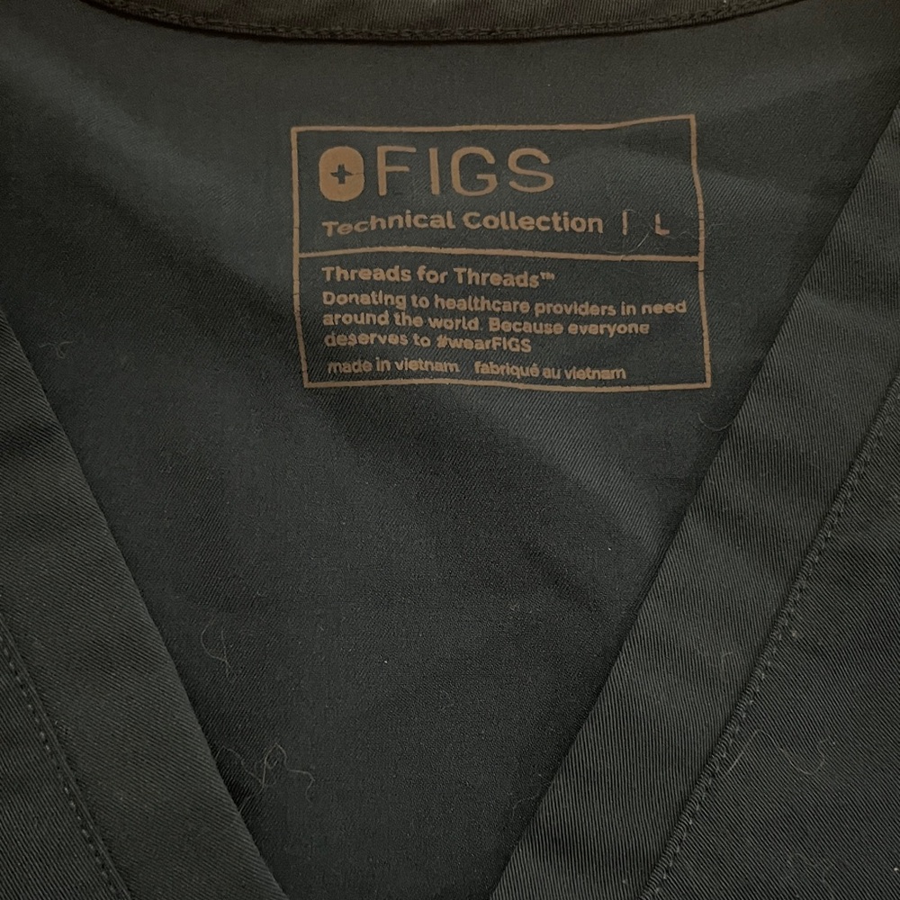 Figs Black Technical Collection Top